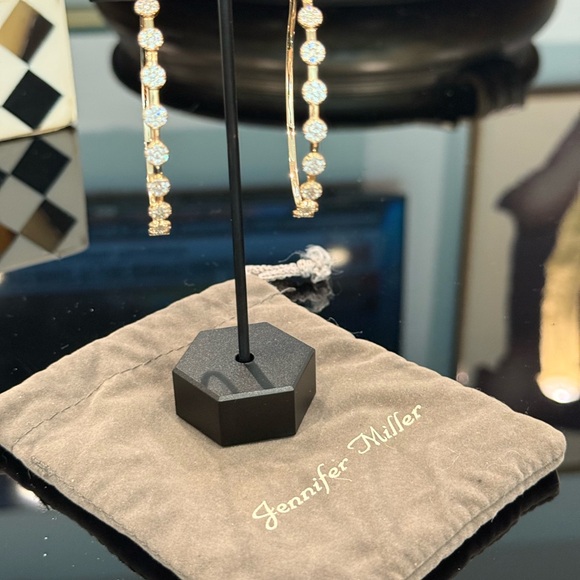 Jennifer Miller NWOT 2" yellow gold plated hoops - Picture 3 of 12